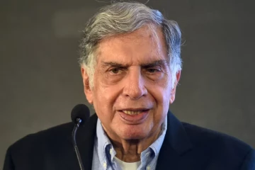 ஆண்டுக்கு 10 லட்சம் கோடி வருமானம்; தொழிலதிபர் ரத்தன் டாடாவுக்கு கிடைத்த கௌரவம்