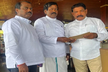 வடக்கு கடற்றொழிலாளர்களின் பிரச்சனைகள் : அமைச்சர் சந்திரசேகரனிடம் இடித்துரைப்பு