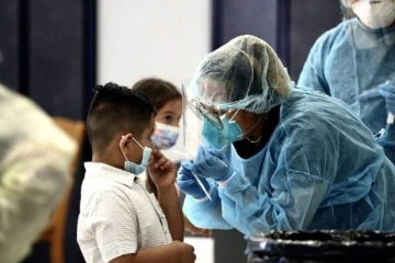 அமெரிக்காவில் மீண்டும் சிறுவர்களிடையே அதிகரிக்கும் கொரோனா தொற்று!