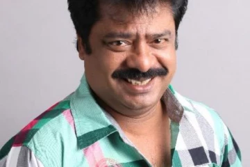 நடிகர் பாண்டியராஜனின் மனைவி மற்றும் 3 மகன்களை பார்த்துள்ளீர்களா?- மொத்த குடும்ப புகைப்படம் இதோ
