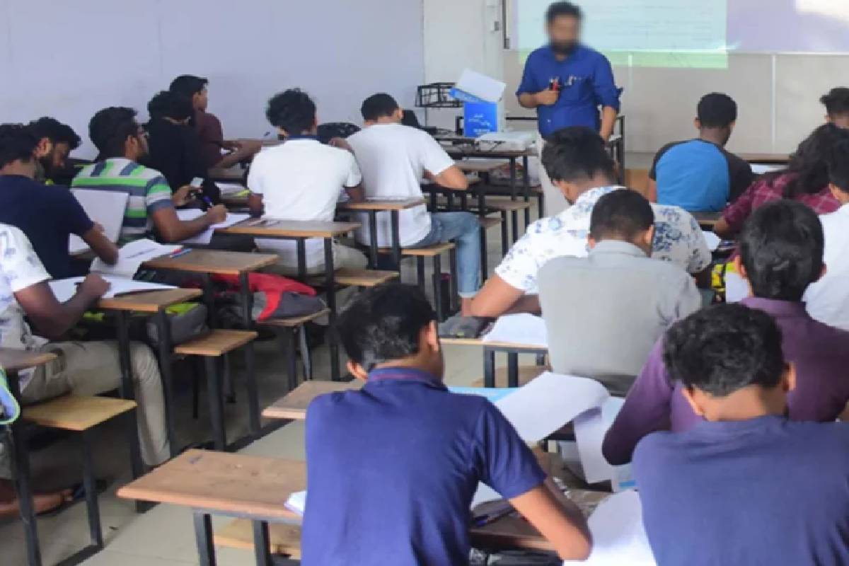 புதன்கிழமைகளில் மேலதிக வகுப்புக்களை தவிர்க்குமாறு கோரிக்கை | Request To Avoid Extra Classes On Wednesdays