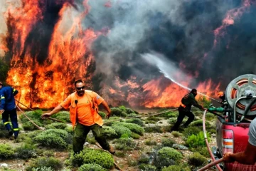 ஐரோப்பிய காட்டுத்தீ பரவுகையினால் ஏற்பட்ட பலி எண்ணிக்கை 1750 ஆக உயர்வு