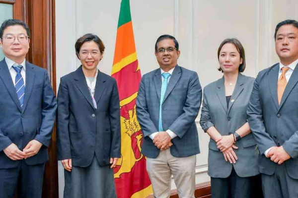 கொரிய தூதுவருடன் ஜனாதிபதியின் செயலாளர் முக்கிய சந்திப்பு | Korean Ambassador Meets President S Secretary