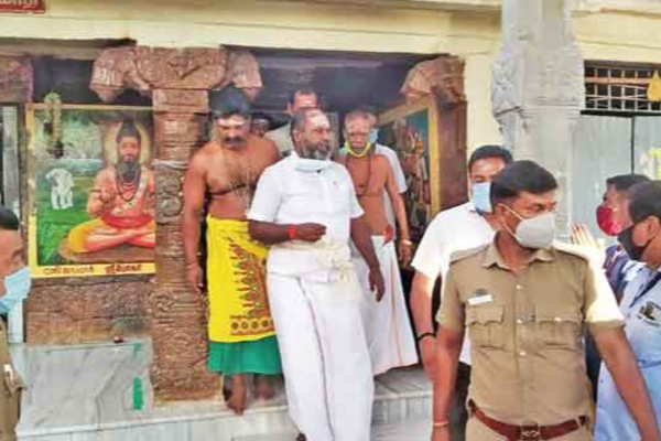 பழனி முருகன் கோவிலில் திடீரென வழிபாடு நடத்திய அமைச்சர் - காரணம் என்ன? | Politics