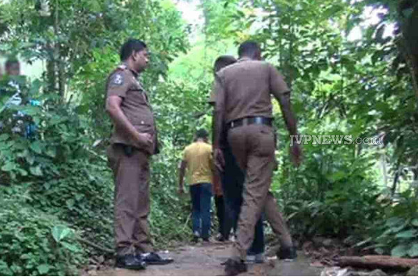 கர்ப்பிணி மனைவியுடன் கைதான நபர் ; சோதனையில் அம்பலமான விடயம் | Man Arrested With Pregnant Wife Truth Out
