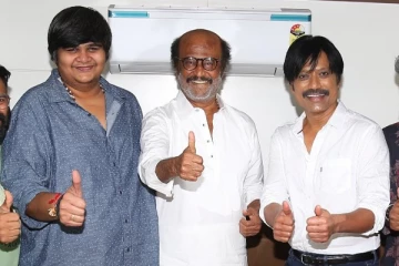 ஜிகர்தண்டா டபுள் எக்ஸ் படக்குழுவை நேரில் சந்தித்து பாராட்டிய ரஜினிகாந்த்.. வெளிவந்த புகைப்படங்கள்