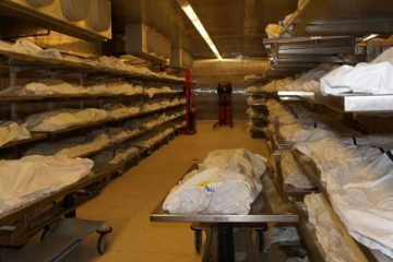 டயர்களை வைத்து கோவிட் சடலங்களை ஒன்றாக எரிக்கத் தீர்மானம்!