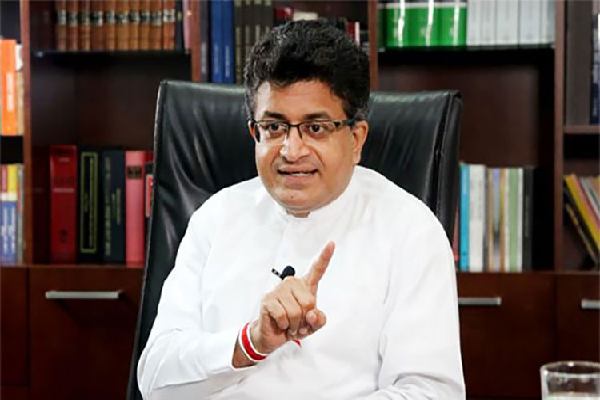 விடுதலைப் புலிகள் பேரில் இனவெறியைத் தூண்ட முயற்சி : கம்மன்பிலவிற்கு எதிராக ஆரம்பமானது விசாரணை | Cid Probes Gammanpila Racism