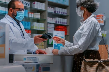 தன்னிச்சையாக பார்மஸியில் மருந்து வாங்கவேண்டாம்; இலங்கை மக்களுக்கு எச்சரிக்கை!