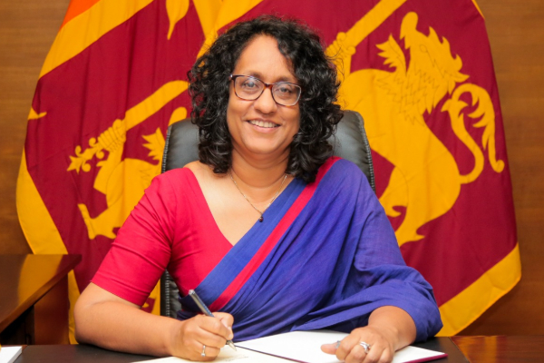 பல பாடசாலைகளை மூட முயலும் அரசு - அம்பலப்படுத்தும் எதிர்க்கட்சிகள் | Govt Planning To Close Schools In Sri Lanka