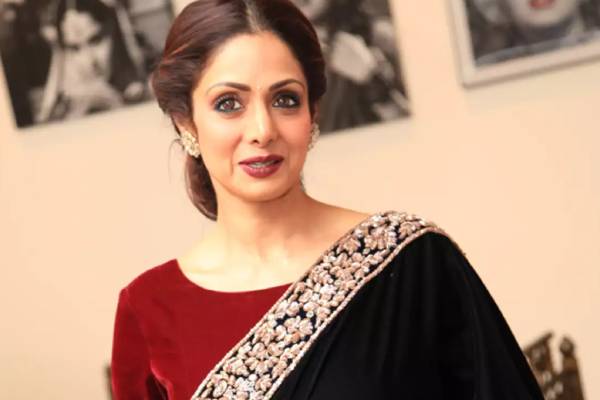 மகளை திருமணம் செஞ்சிக்கிறீங்களா!! நடிகருக்கு ஷாக் கொடுத்த ஸ்ரீதேவியின் தாய்... | Unknown Details About Late Actor Sridevi Marriage மகளை திருமணம் செஞ்சிக்கிறீங்களா!! நடிகருக்கு ஷாக் கொடுத்த ஸ்ரீதேவியின் தாய்... | Unknown Details About Late Actor Sridevi Marriage