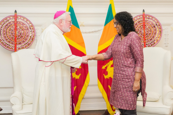 வத்திக்கான் வெளியுறவு அமைச்சரை சந்தித்த பிரதமர் ஹரிணி | Pm Harini Meets Vatican Foreign Minister