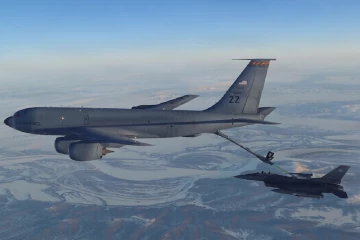 ඇමරිකානු ගුවන් යානා අනතුරෙන් සිව් දෙනෙක් ජීවිතක්ෂයට