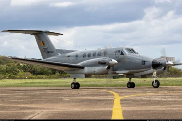 அமெரிக்காவின் விசேட விமானம் இலங்கையில் தரையிறக்கம்