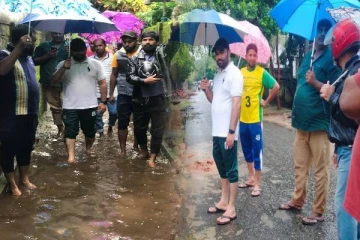 வெள்ளத்தில் மூழ்கிய திருகோணமலை ; தேவையான நடவடிக்கைகளை மேற்கொண்ட இம்ரான் மஹ்ரூப்