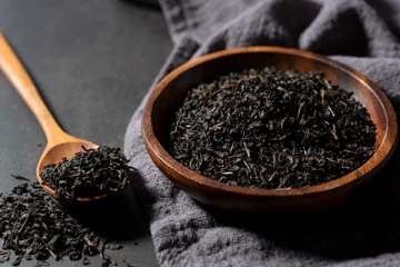 இனி டீ போட்ட பிறகு தேயிலைகளை தூக்கி வீசாதீங்க! இப்படி யூஸ் பண்ணி பாருங்க.. நன்மைகளை பெறலாம்!