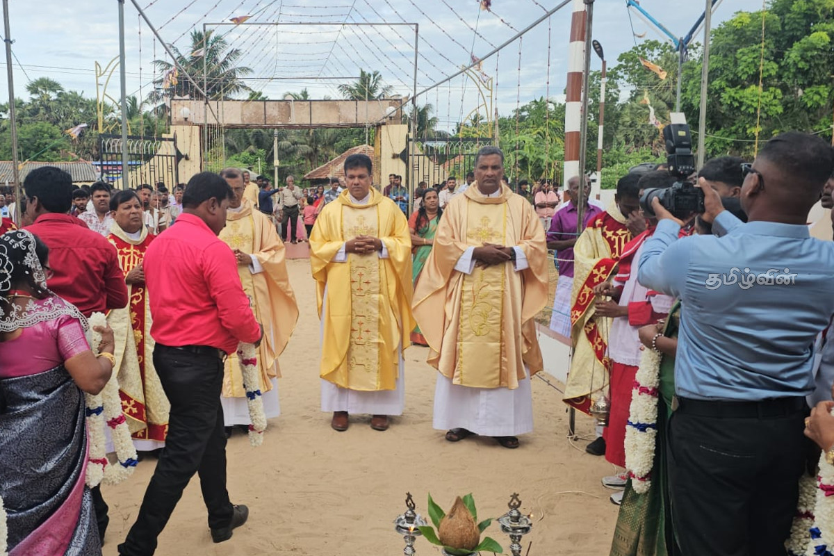 சிறப்பாக நடந்து முடிந்த அளம்பில் புனித அந்தோனியார் ஆலய திருவிழா | St Anthony S Church Festival In Alampur