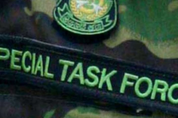 இரண்டு மதுபான போத்தல்களால் இடமாற்றம் செய்யப்பட்ட 100 சிறப்பு அதிரடிப்படையினர்