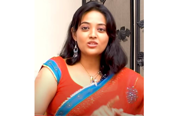 என் கணவர் யாருடனும் பேசமாட்டார்... நித்தியானந்தாவை பற்றி நடிகை ரஞ்சிதா உருக்கம்! வைரல் வீடியோ | Actress Ranjitha Old Video Trending Nithyananda