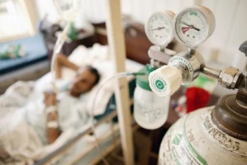 அரச வைத்தியசாலைகளில் போதுமானளவு  ஒக்சிசன் இருக்கின்றது! அரசாங்கம் அறிவிப்பு