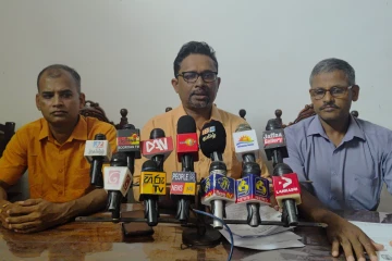 வெளிமாவட்ட ஆசிரியர்களை கடமைகளைப் பொறுப்பேற்க இடமளிக்க வேண்டும்!