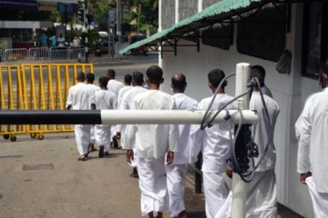 வெசாக் பண்டிகையை முன்னிட்டு 388 கைதிகளுக்கு பொது மன்னிப்பு