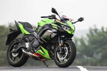 Kawasaki-ன் 2022 Ninja 650 இந்தியாவில் அறிமுகம்! விலை எவ்வளவு தெரியுமா?