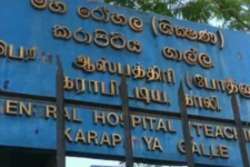 சிறையில் தற்கொலைக்கு முயன்ற கைதியை காப்பாற்றி வைத்தியசாலையில் அனுமதித்த பின்னர் நடந்த சம்பவம்