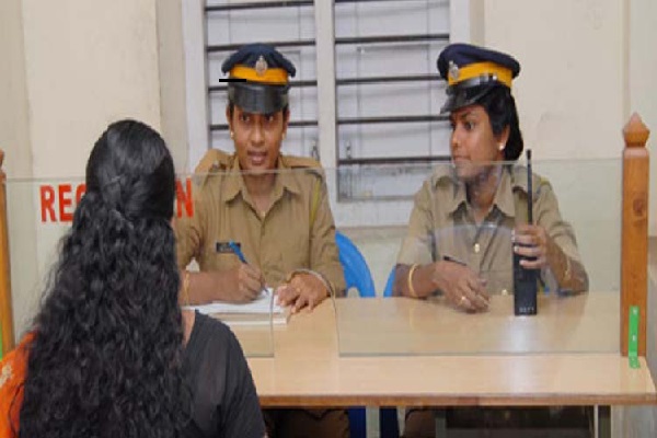 சிறுவரான தேரர் பாலியல் வன்புணர்வு- மூன்று பிக்குகள் கைது | Three Arrested For Sexually Abusing Minors