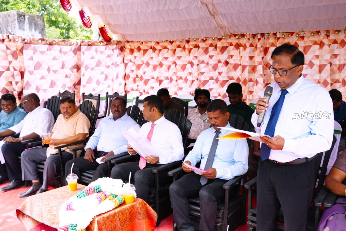 இளம் பெண்களுக்கு தாதியர் சேவையில் இணைவதற்கான ஆர்வம் குறைவு: வடக்கு ஆளுநர் தெரிவிப்பு | Young Women Not Join Nursing Profession North இளம் பெண்களுக்கு தாதியர் சேவையில் இணைவதற்கான ஆர்வம் குறைவு: வடக்கு ஆளுநர் தெரிவிப்பு | Young Women Not Join Nursing Profession North