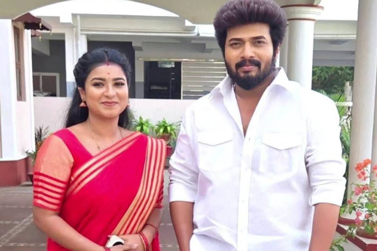 கார்த்திகை தீபம்: கோவிலில் எழுந்த சந்தேகம்... அடுத்தடுத்து அரங்கேறும் அதிரடி திருப்பங்கள் | Zee Tamizh Karthigai Deepam Serial Latest Episode