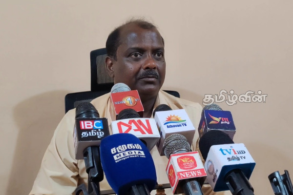 தமிழர் பகுதிகளில் அதிகரிக்கும் மீற்றர் வட்டி.. மக்களுக்கு விடுக்கப்பட்டுள்ள அறிவுறுத்தல் | Meter Interest Increasing Vavuniya Jegatheeswaran தமிழர் பகுதிகளில் அதிகரிக்கும் மீற்றர் வட்டி.. மக்களுக்கு விடுக்கப்பட்டுள்ள அறிவுறுத்தல் | Meter Interest Increasing Vavuniya Jegatheeswaran