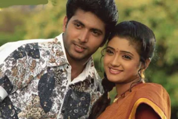 தாஸ் பட புகழ் நடிகை ரேணுகா மேனனை நியாபகம் இருக்கா?- இவ்வளவு பெரிய மகள்களா, குடும்ப போட்டோ