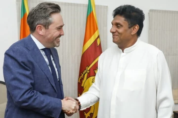 சஜித்தை நேரில் சந்தித்து பேச்சு நடத்திய ஐ.நா. வதிவிடப் பிரதிநிதி (Photos)