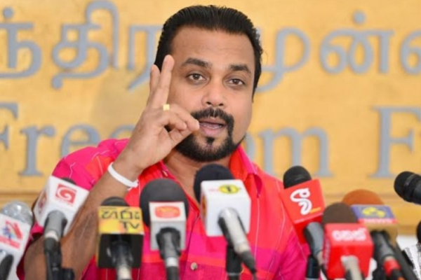 பொலிஸ் நிலையத்தில் முன்னிலையாகி வாக்குமூலம் அளிக்க முடியாது என கூறும் விமல் | Wimal Says He Cannot Appear At The Police Station