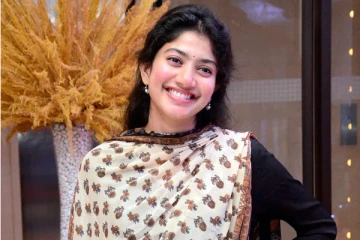 தன்னை தத்தெடுத்து வளர்க்கிறார்களா? மனம் உடைந்து போன சாய்பல்லவி..!