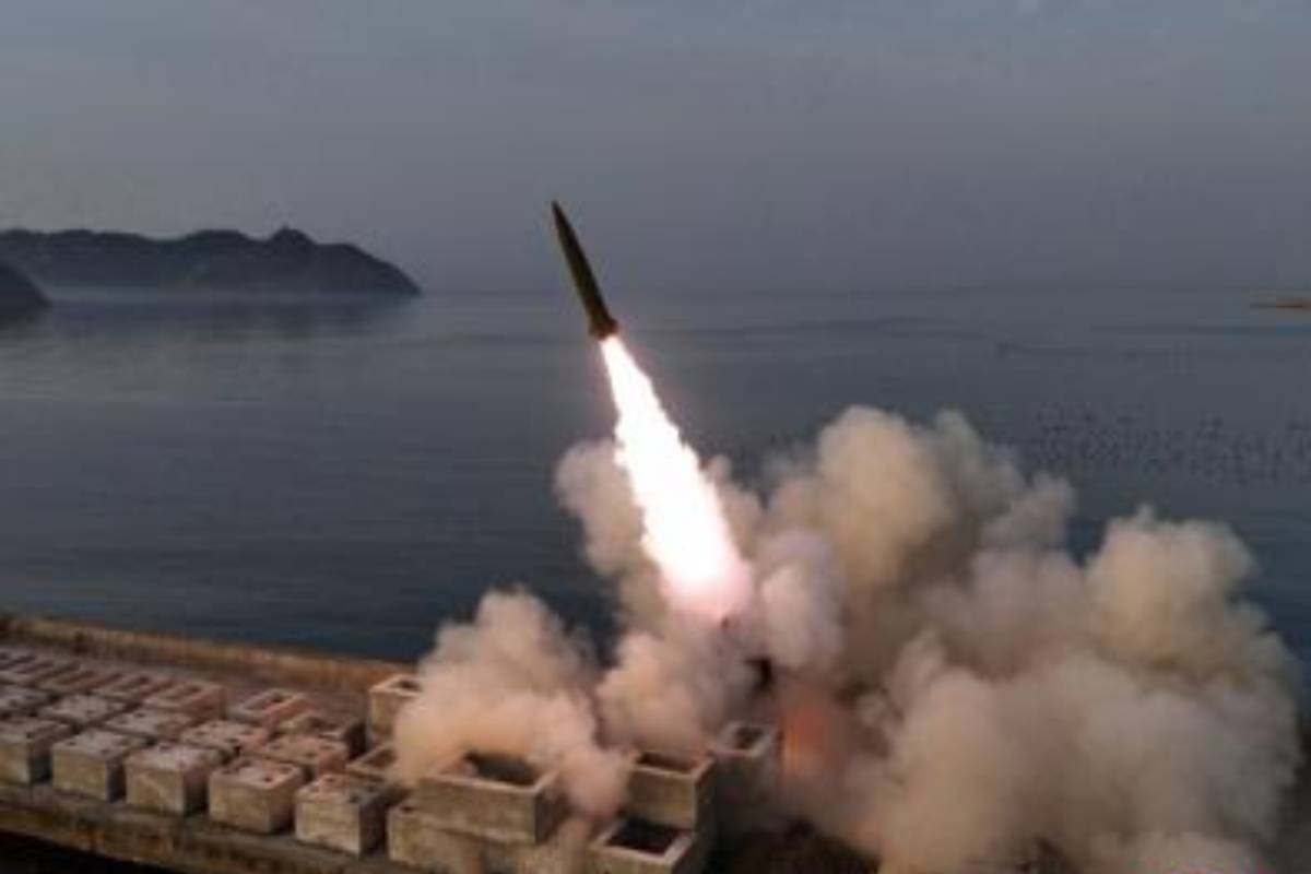 மீண்டும் ஏவுகணை பரிசோதனையில் வடகொரியா | North Korea Conducts Another Missile Test மீண்டும் ஏவுகணை பரிசோதனையில் வடகொரியா | North Korea Conducts Another Missile Test