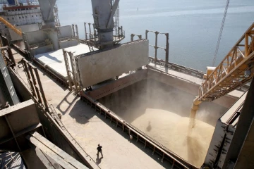 உக்ரைனில் தேங்கி நிற்கும் 20 மில்லியன் டன் உணவு தானியம்: போர் நாடுகளுடன் துருக்கி பேச்சுவார்த்தை!