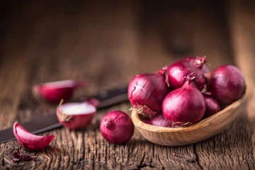 தினம் ஒரு பச்சை வெங்காயம் சாப்பிடுங்க! இந்த நோய்கள் காணாமல் போய்விடுமாம்