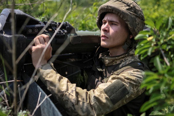 ரஷ்ய தாக்குதலில் தினமும் 200 இராணுவத்தினரை பலிகொடுக்கும் உக்ரைன் | Ukrainian Casualties Losing Up To 200 Troops A Day