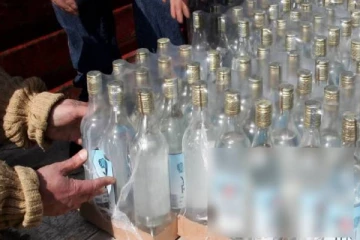 வெளிநாடொன்றில் கள்ளச்சாராயம் அருந்தி ஒரே மாதத்தில் 37 பேர் உயிரிழப்பு!