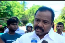 கருணாவின் திடீர் மனமாற்றம் - கிளிநொச்சியில் சூளுரை
