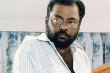 நம்பி ஏமாந்த பாரதிராஜாவின் மானத்தை காப்பாற்றிய மணிவண்ணன்! பரிசாக கிடைத்த உறவுக்காரப் பெண்..