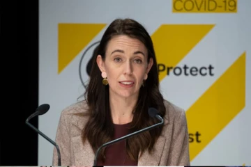 நியூஸிலாந்தில் முதன்முறையாக கோவிட்  தொற்று எண்ணிக்கை 200ஐத் தாண்டியது