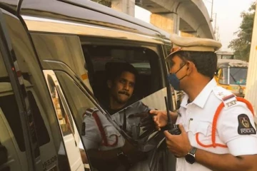 போலீசிடம் வசமாக சிக்கிய நடிகை சமந்தாவின் முன்னாள் கணவர்  - ரசிகர்கள் அதிர்ச்சி