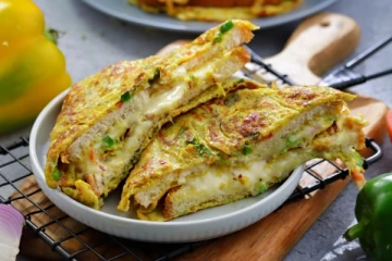 குழந்தைகள் விரும்பி உண்ணும் சுவையான பிரட் ஆம்லெட்.., எப்படி செய்வது?