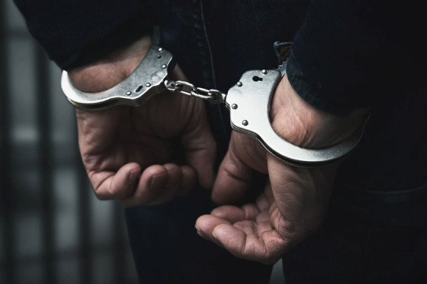 போதைப்பொருள் கடத்திய கொழும்பு இளைஞர்கள் ஹட்டனில் கைது | Two Arrested For Drug Trafficking