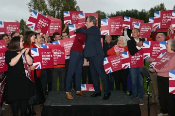 இடைத்தேர்தலில் ரிஷி சுனக்கின் கட்சி தோல்வி!