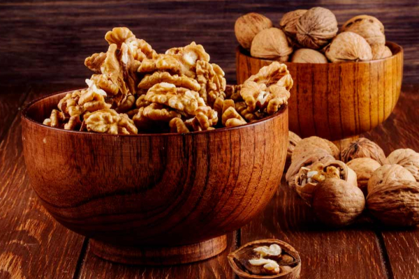 வெறும் வயிற்றில் வால்நட்ஸ் சாப்பிடுவதால் இத்தனை நன்மைகளா? | Walnuts On An Empty Stomach Sapiduvathan Nanmai