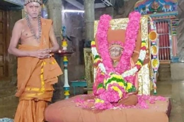 மறைந்த ஆதீனத்திற்கு குருபூஜை : 293 வது பீடாதிபதியாக ஹரிஹர தேசிகர் பட்டமேற்பு!